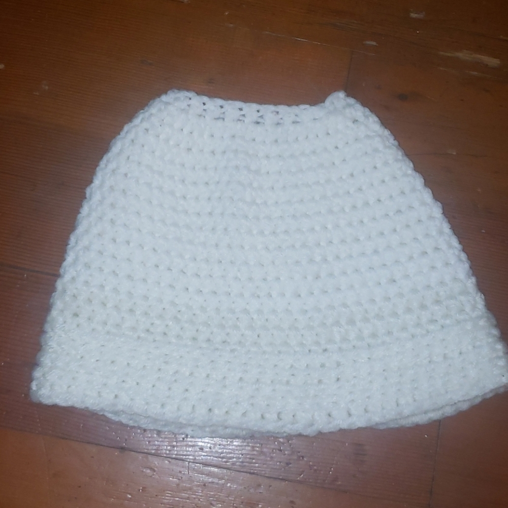 🧶White ponytail beanie